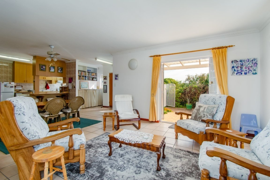 3 Bedroom Property for Sale in Bizweni Western Cape